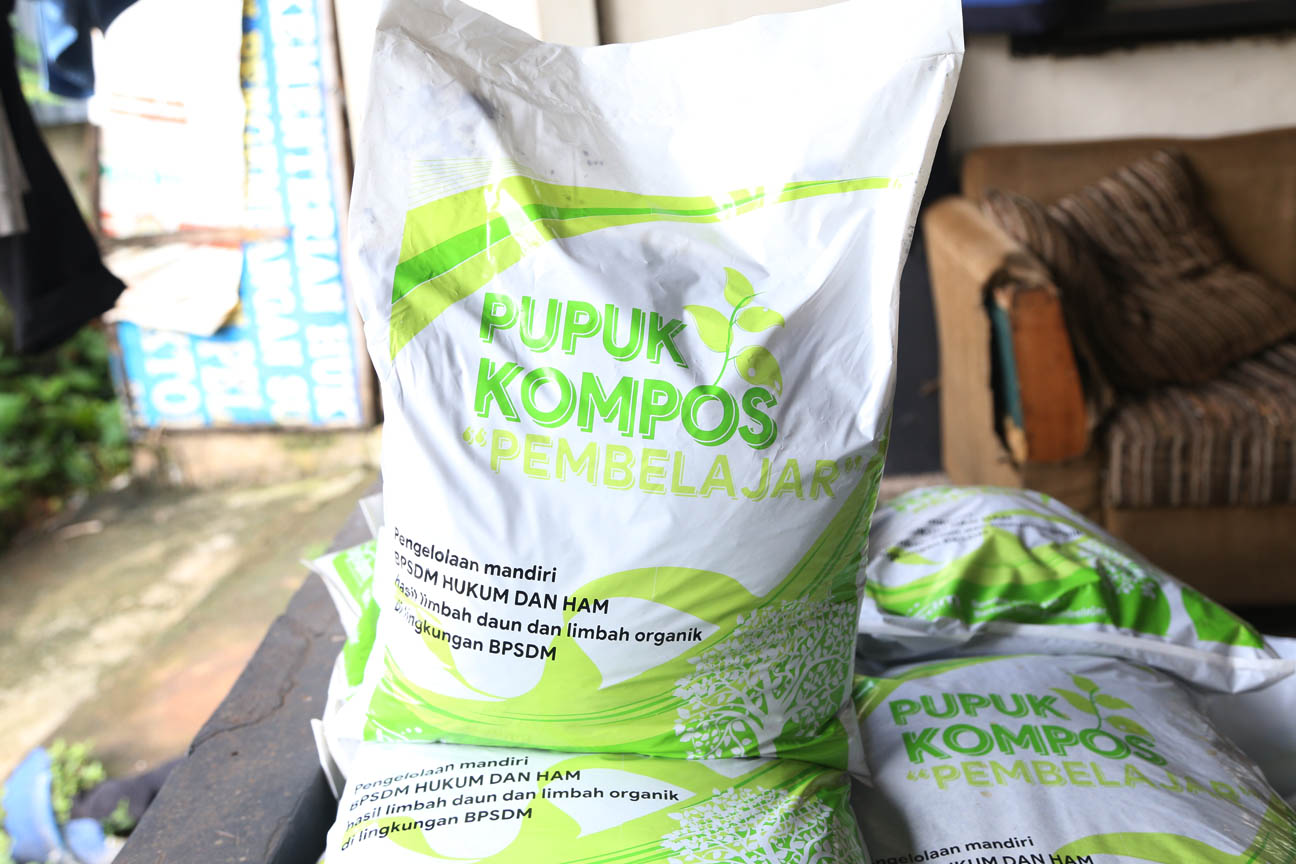 RUMAH KOMPOS
